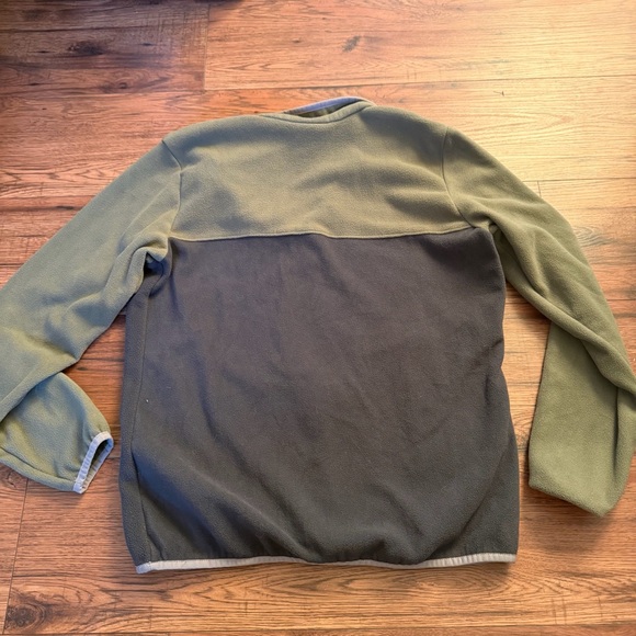 Columbia Two-Tone Fleece Pullover Womens L Green Gray Cozy Winter Sweater EUC - Picture 4 of 6
